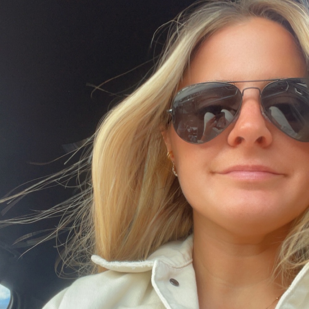 Meet your Posher, Maria